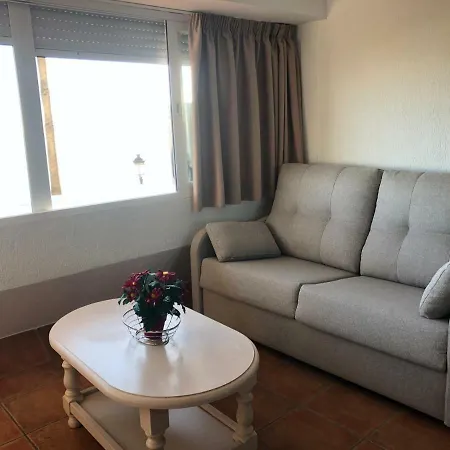 Eden Roc I Entreplanta 7 Apartmán