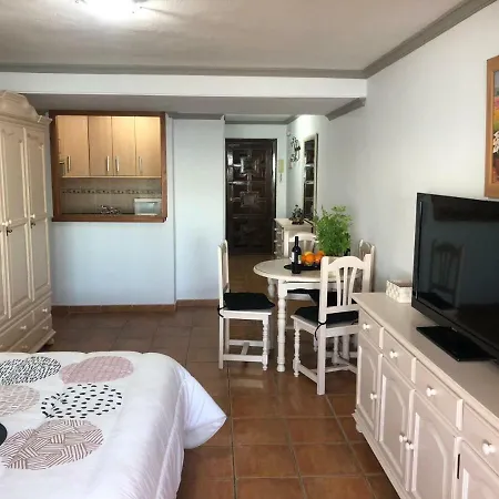 Eden Roc I Entreplanta 7 Appartement